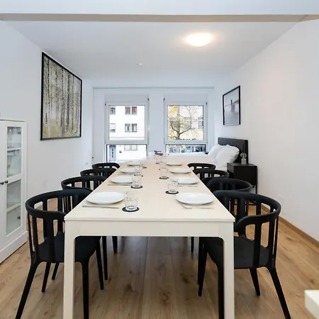 Grosse In Der Altstadt Apartman
