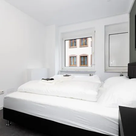 Grosse In Der Altstadt Apartment *