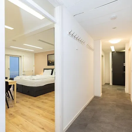 Grosse In Der Altstadt Apartman